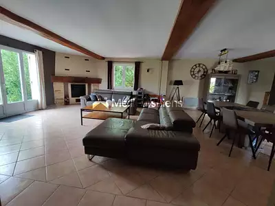 Maison, 203 m²