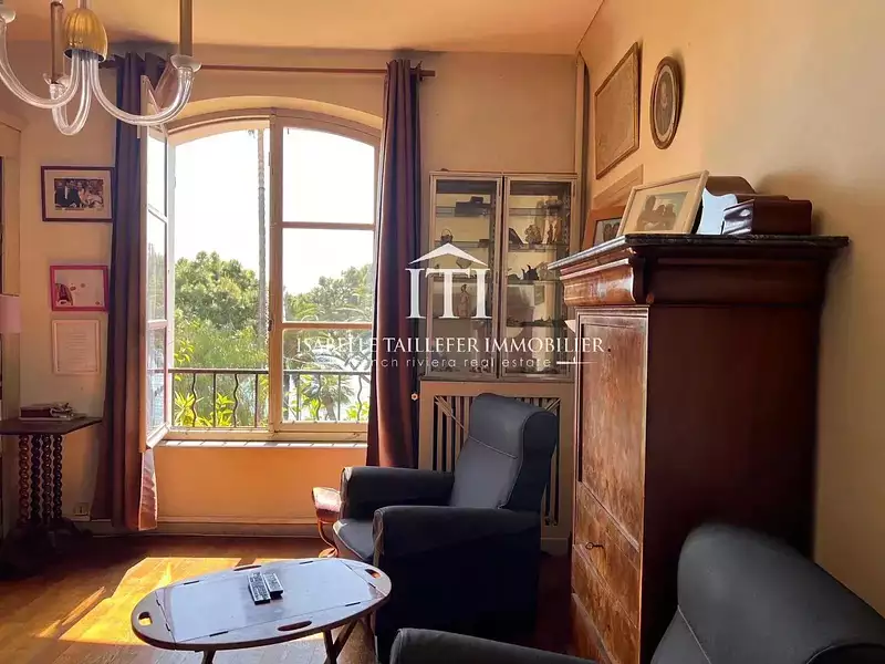 Maison, 280 m²