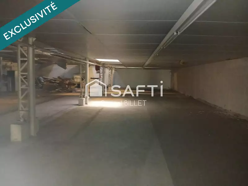 Divers, 750 m²