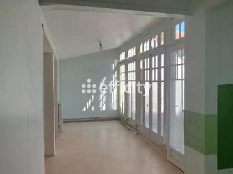 Maison, 83 m²