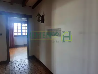 Maison, 167 m²