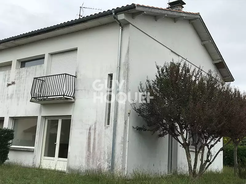 Maison, 190 m²