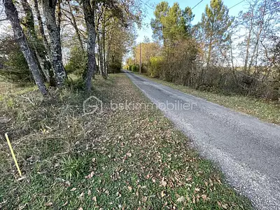 Terrain, 2 500 m²