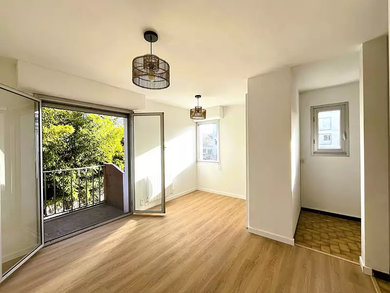 Immeuble, 160 m²