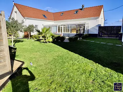 Maison, 250 m²