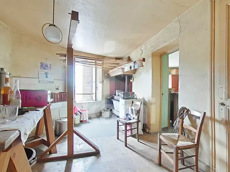Maison, 240 m²