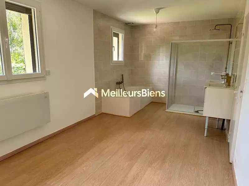 Maison, 135 m²