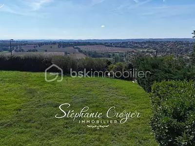 Terrain, 701 m²
