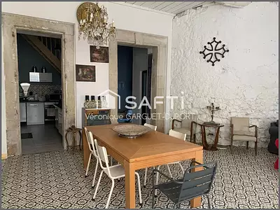 Maison, 332 m²