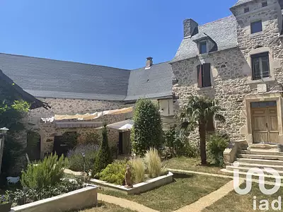 Maison, 215 m²