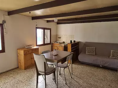 Terrain, 7 040 m²