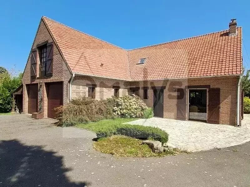 Maison, 208 m²