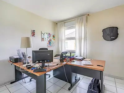 Maison, 166 m²