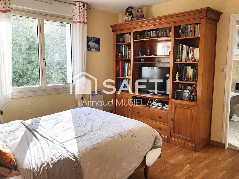 Maison, 159 m²