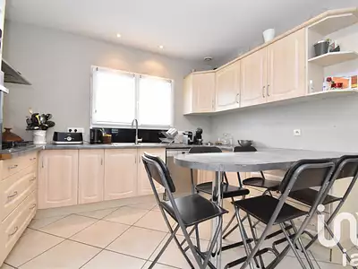 Maison, 169 m²