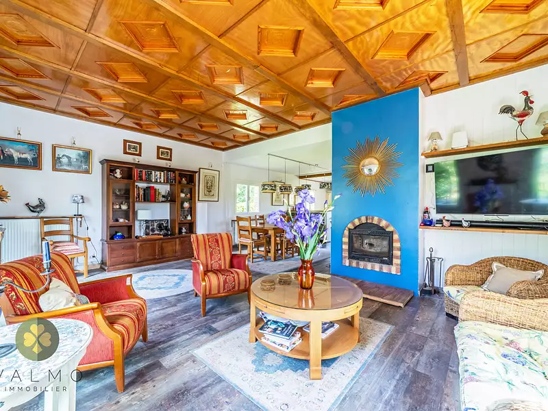 Maison, 215 m²