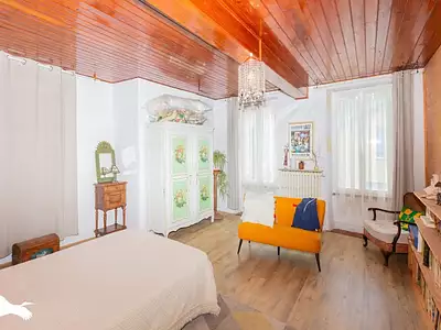 Maison, 185 m²