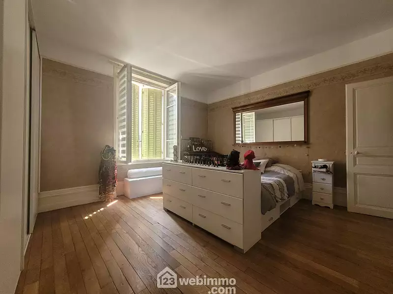 Appartement, 145 m²