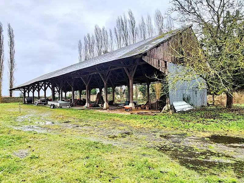 Maison, 600 m²