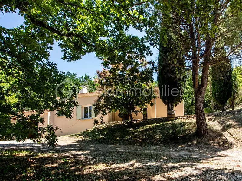 Maison, 122 m²