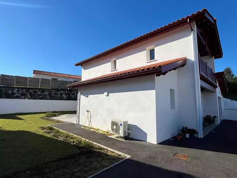 Maison, 117 m²