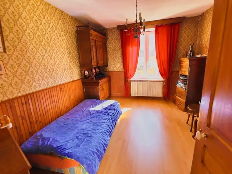Maison, 210 m²
