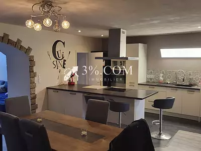 Maison, 180 m²
