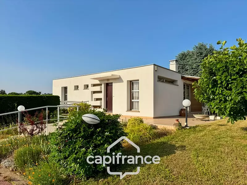Maison, 99 m²
