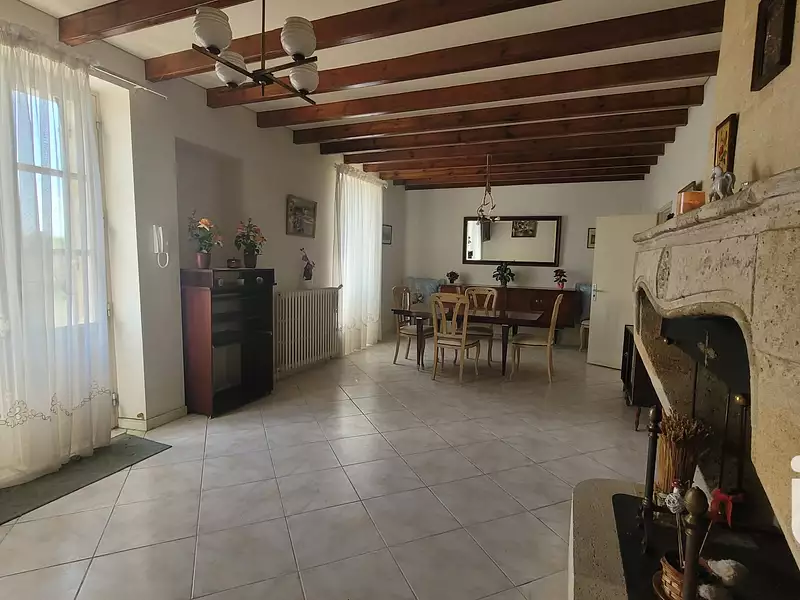 Maison, 94 m²