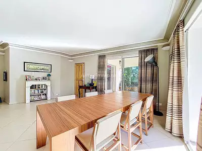 Maison, 173,2 m²
