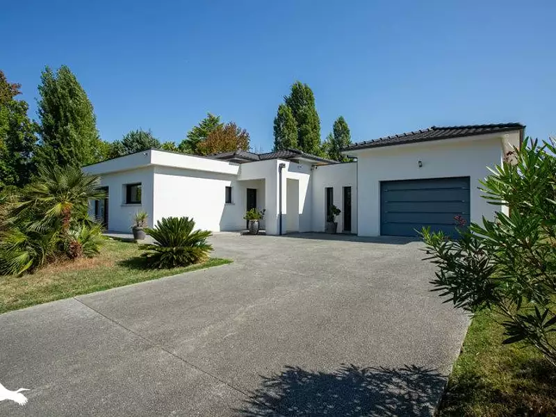 Maison, 163 m²