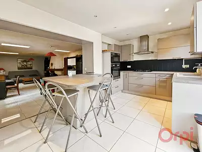 Maison, 83 m²
