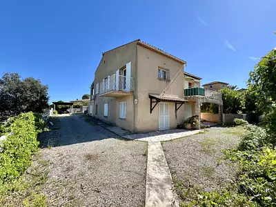 Maison, 153,9 m²