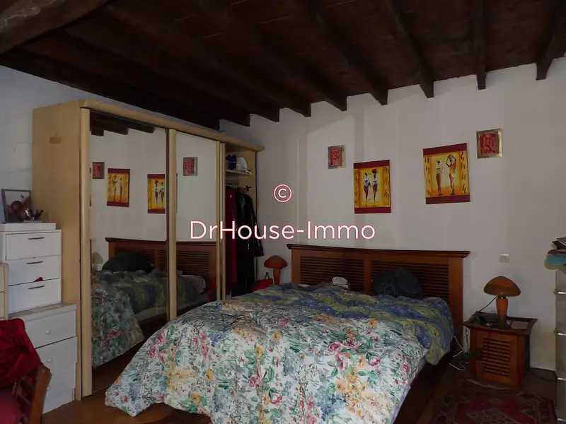 Maison, 220 m²