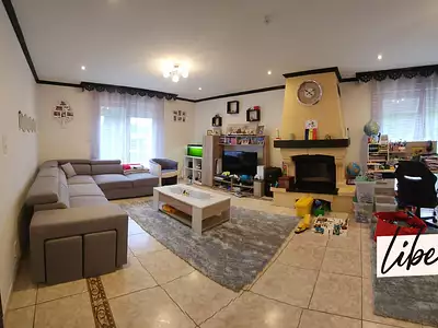 Maison, 167 m²