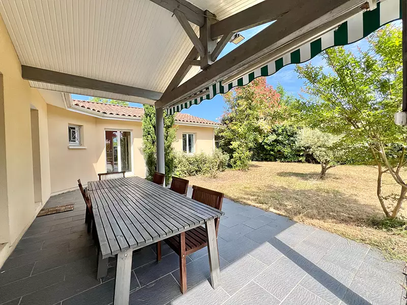 Maison, 148 m²
