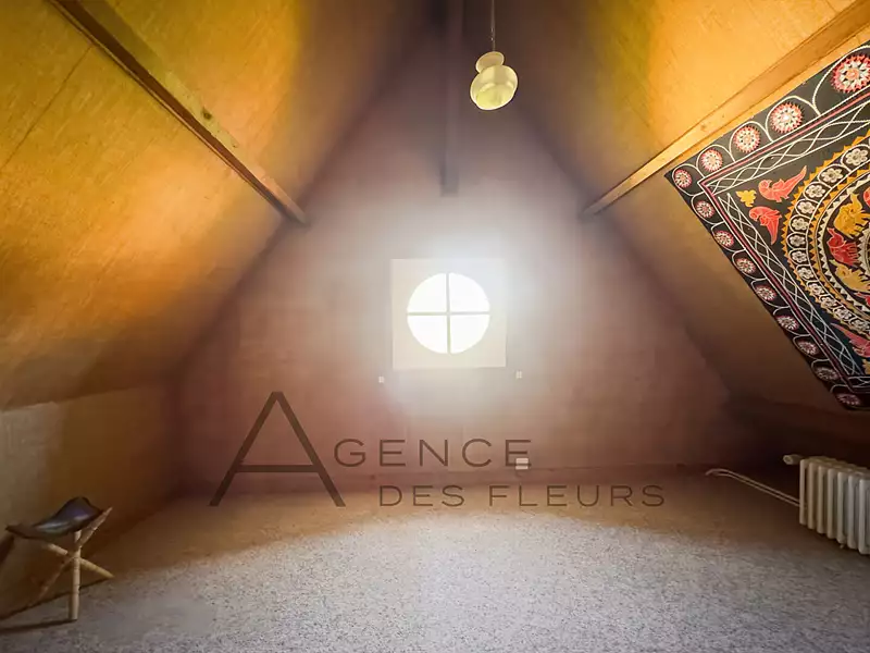 Maison, 220 m²