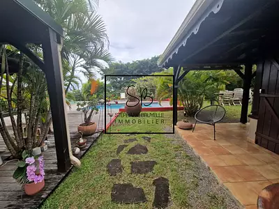 Maison, 160 m²
