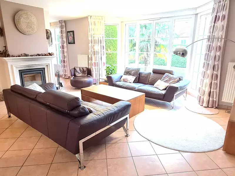 Maison, 182 m²