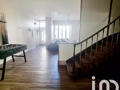 Maison, 235 m²