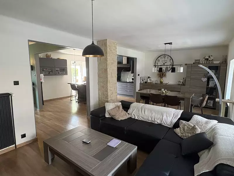 Maison, 143 m²
