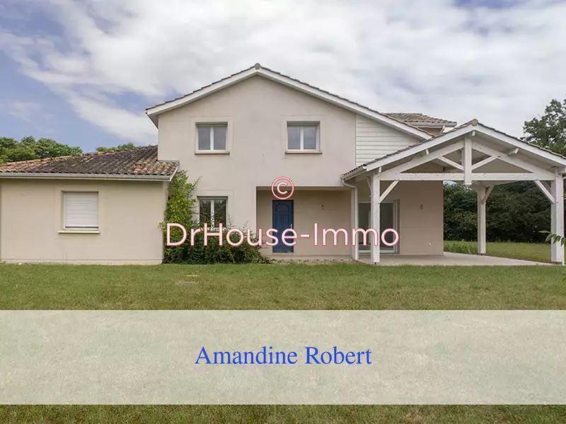 Maison, 161 m²