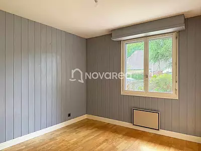 Maison, 166 m²