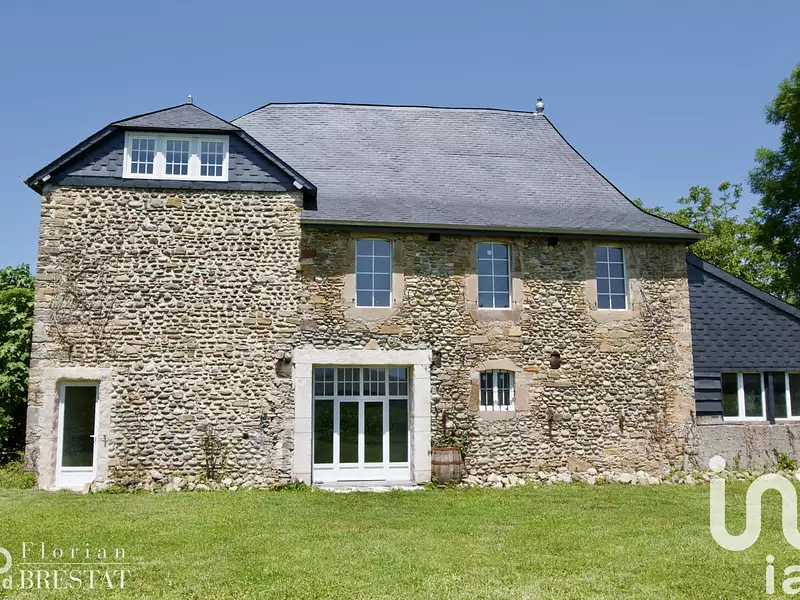 Maison, 192 m²