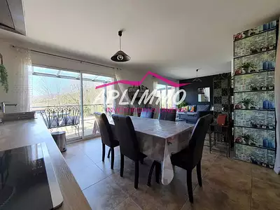 Maison, 168 m²