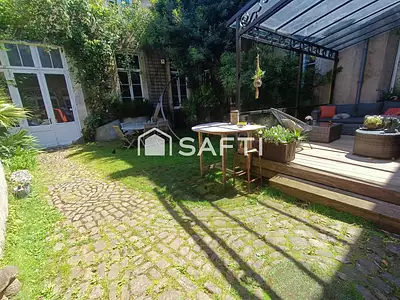 Maison, 208 m²