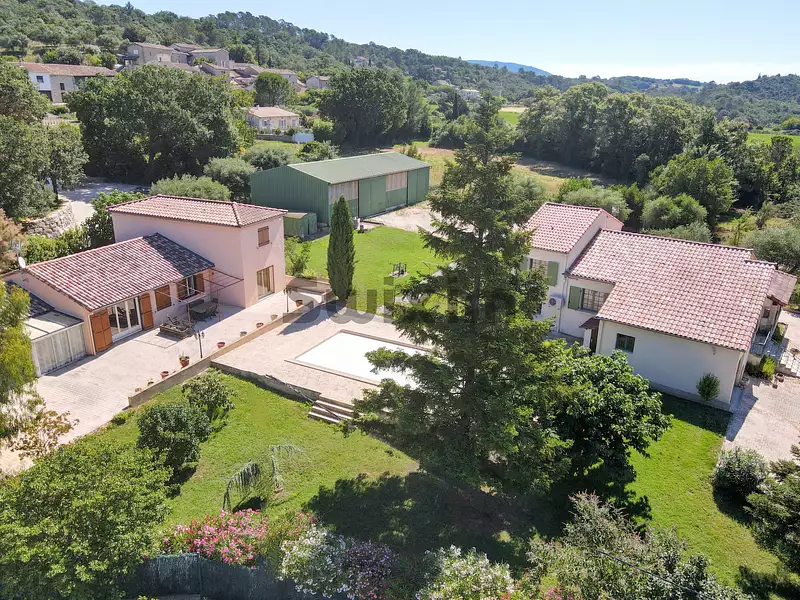 Maison, 500 m²