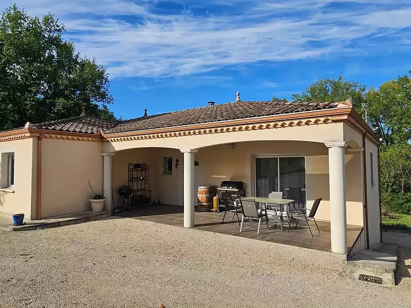 Maison, 151 m²
