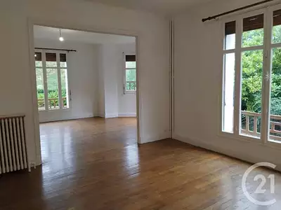 Maison, 180 m²