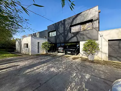 Maison, 270 m²